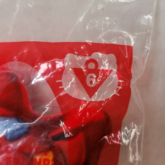 McDonald's Happy Meal Yu-Gi-Oh! Slifer The Sky Dragon X Hello Kitty Kuromi -NRFP - Picture 2 of 6